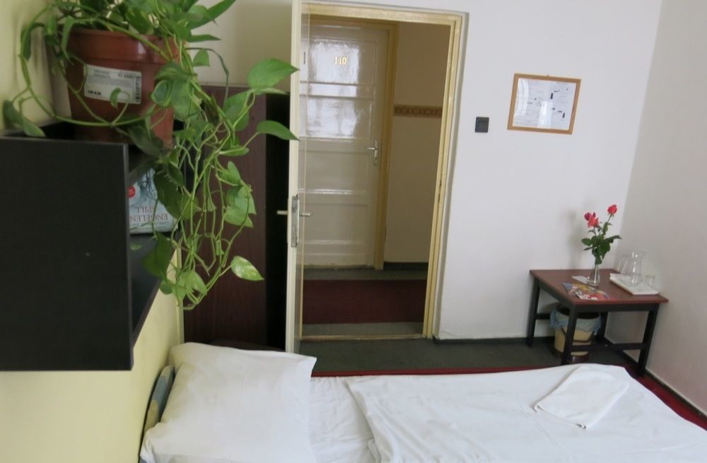 Dominik Panzio Bed & Breakfast Budapeşte Dış mekan fotoğraf